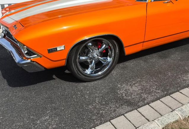 Chevy SS Chevelle paint detail